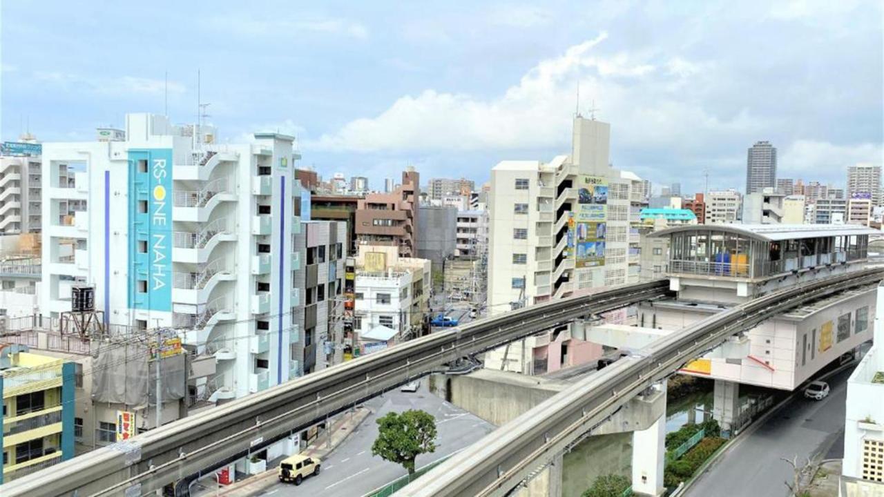Toyoko Inn Okinawa Naha Kokusai-Dori Miebashi-Eki Exteriör bild